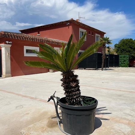 La Casa Bella Aparthotel Gignac-la-Nerthe Ngoại thất bức ảnh
