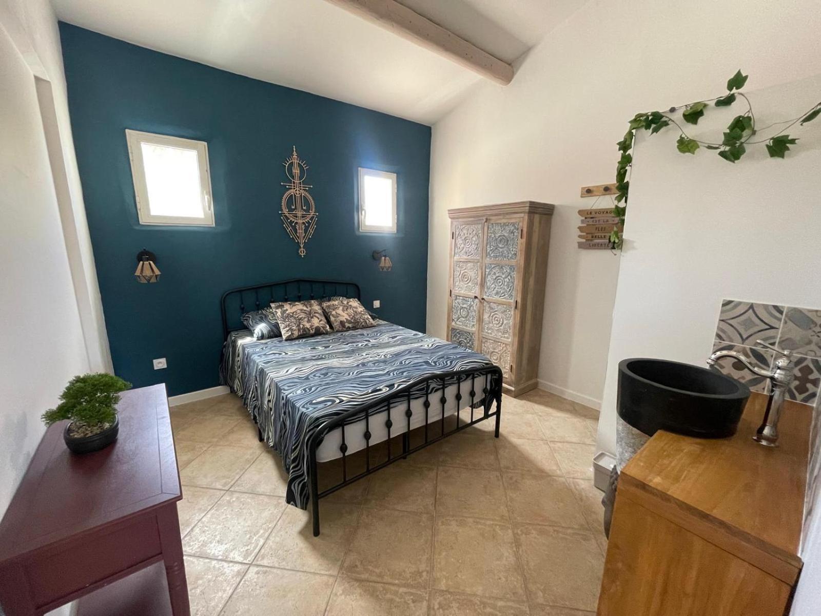 La Casa Bella Aparthotel Gignac-la-Nerthe Ngoại thất bức ảnh