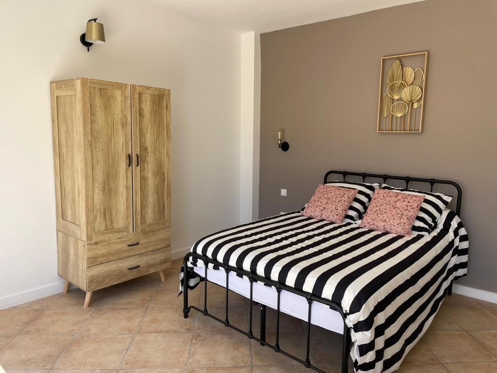 La Casa Bella Aparthotel Gignac-la-Nerthe Ngoại thất bức ảnh